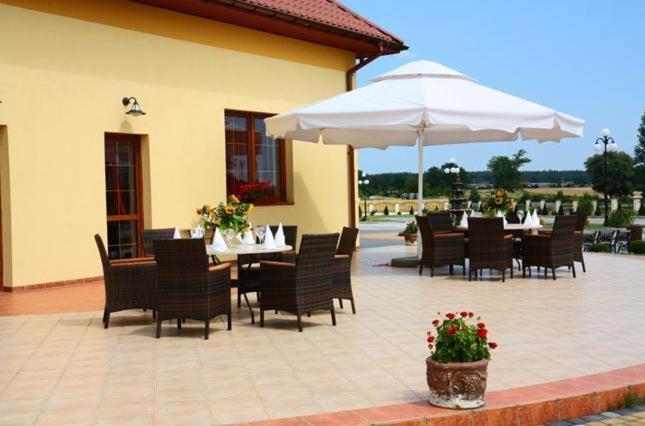 Hotel Wasik Krogulcza Kültér fotó