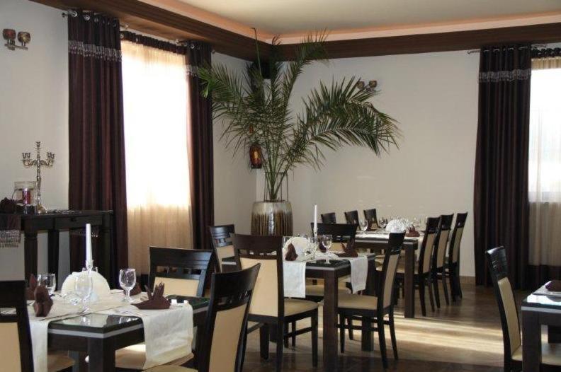 Hotel Wasik Krogulcza Kültér fotó